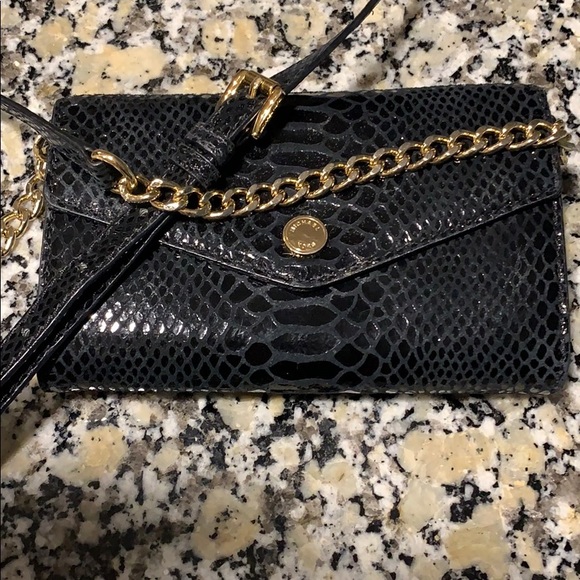 Michael Kors Handbags - Michael Kors Snake Phone Crossbody